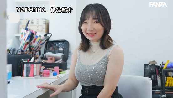 新人 保科希帆 32歳 AV DEBUT 純真な保育士の人妻―。子供のようなあどけなさを’裏切る’強すぎる欲望―。サンプル１