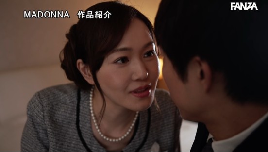 卒業式の後に…大人になった君へ義母からの贈り物―。 ももの真利奈サンプル１