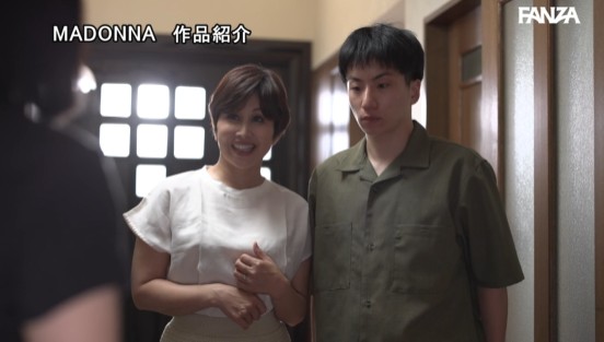 「大きくなったら結婚して下さい」そう言ってくれた少年が娘の婚約者として現れて…。結婚の報告をされた夜、大人になった彼の肉体に溺れてしまった私。 桐岡さつきサンプル１