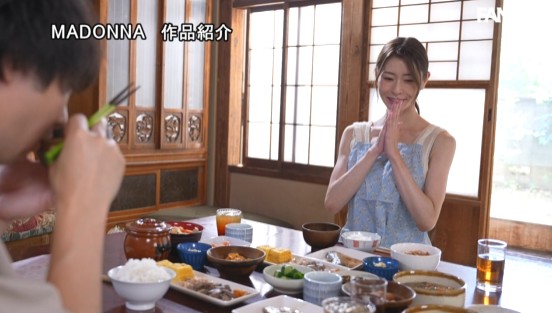 憧れの叔母に媚薬を盛り続けて10日後、ガンギマリ中出しハメ放題のアヘアヘ肉便器になった…。 葵百合香サンプル２