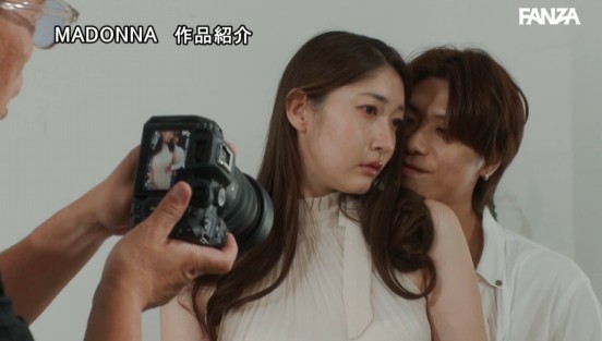 ヌードモデルNTR 上司と羞恥に溺れた妻の衝撃的浮気映像 北川遥