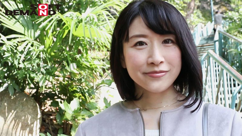 何気ない「幸せ」よりも私は今、「刺激」を希望します。 林美希 42歳 第2章 ひと回り以上下の若い男の身体を舐めつくしかた～いチ○ポに跨り腰をうねらせ激しく騎乗位 年下男子と感じ合う愛情たっぷりご奉仕SEX