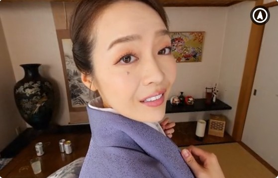 超高画質8K 「ウチ、男の人にはちょっと厳しいんやで（笑）」 イケずな彼女の母（京都弁）かんなさんに試された僕 耳元で淫語を囁かれながらひたすら焦らされて 交際を認めてもらうまで射精管理され続けた。 藤かんなサンプル１