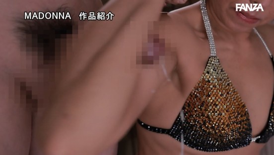 ≪緊急帰国≫海外で活躍するパーソナルトレーナー椿 琴葉AVデビュー！！ 椿琴葉サンプル２