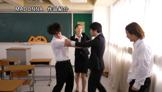 女教師NTR 不良生徒に最愛の妻を寝取られてー。 北川遥
