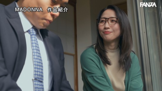 「ほんとは無理やりヤラれてるんだよね…？」 僕が密かに想いを寄せてた叔母・かなさんは既に近所のオヤジにメス堕ちさせられてた…。 未亡人BSS ～一周忌に気持ちを伝えるはずがとっくに寝取られていた。～ 水戸かな