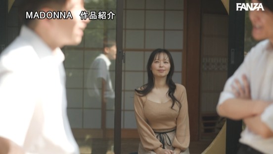 MONROE専属 美容部員の人妻まさかの中出し解禁！！ 美しい友人の母、接吻と受精に溺れた日々―。 杉咲穂果