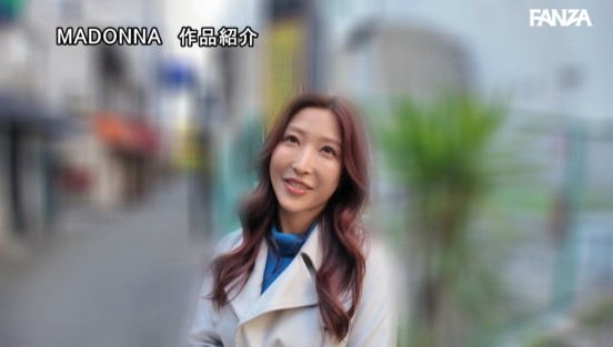 世界を股にかけるイイオンナ 水川スミレ 引退 発情密着お泊りデート＆別れを惜しむ中出しSEX
