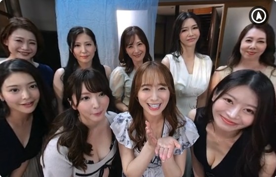 【VR】MadonnaVR史上初！！専属美熟女10人大集合！！町内会の合宿で欲求不満な人妻たちが僕1人を求め合い奪い合う超ハーレム温泉中出し乱交 8KVRサンプル２
