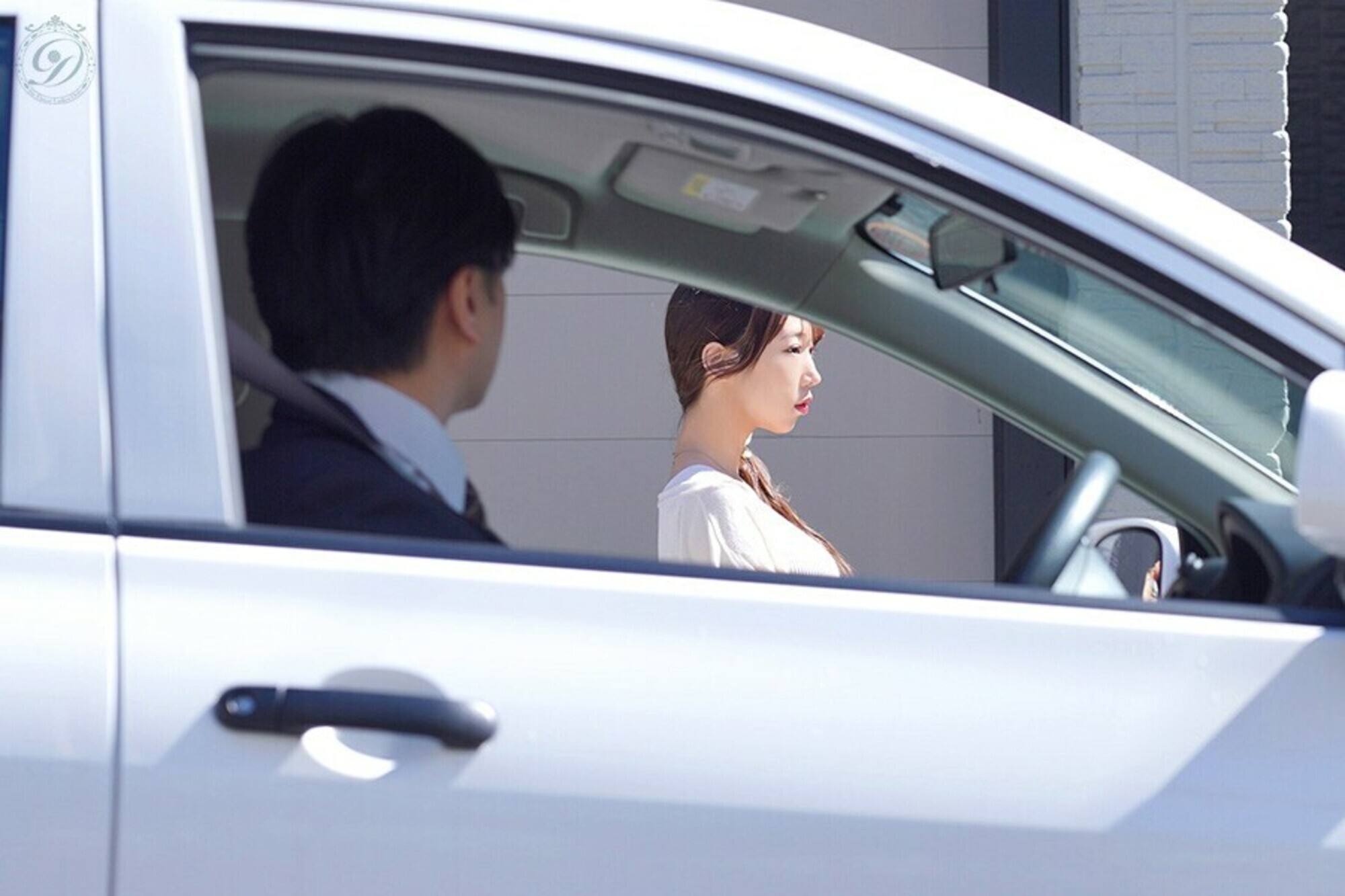 営業ルートでいつも見かける人妻と勤務時間内不倫に至るまで。 与田りん